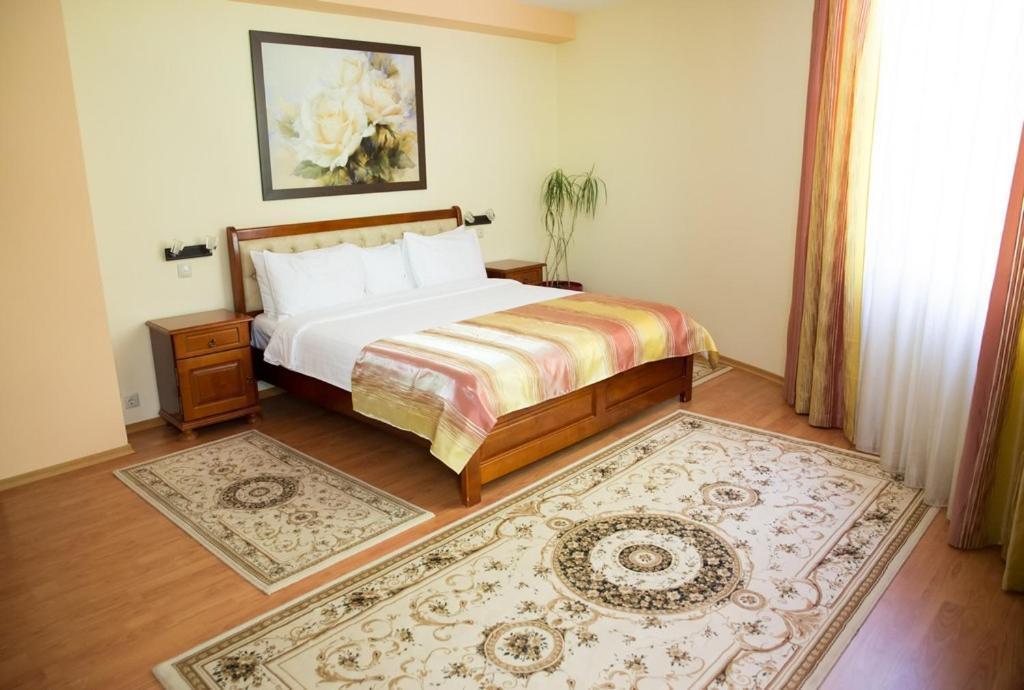 Hotel Nemira Slănic-Moldova Εξωτερικό φωτογραφία