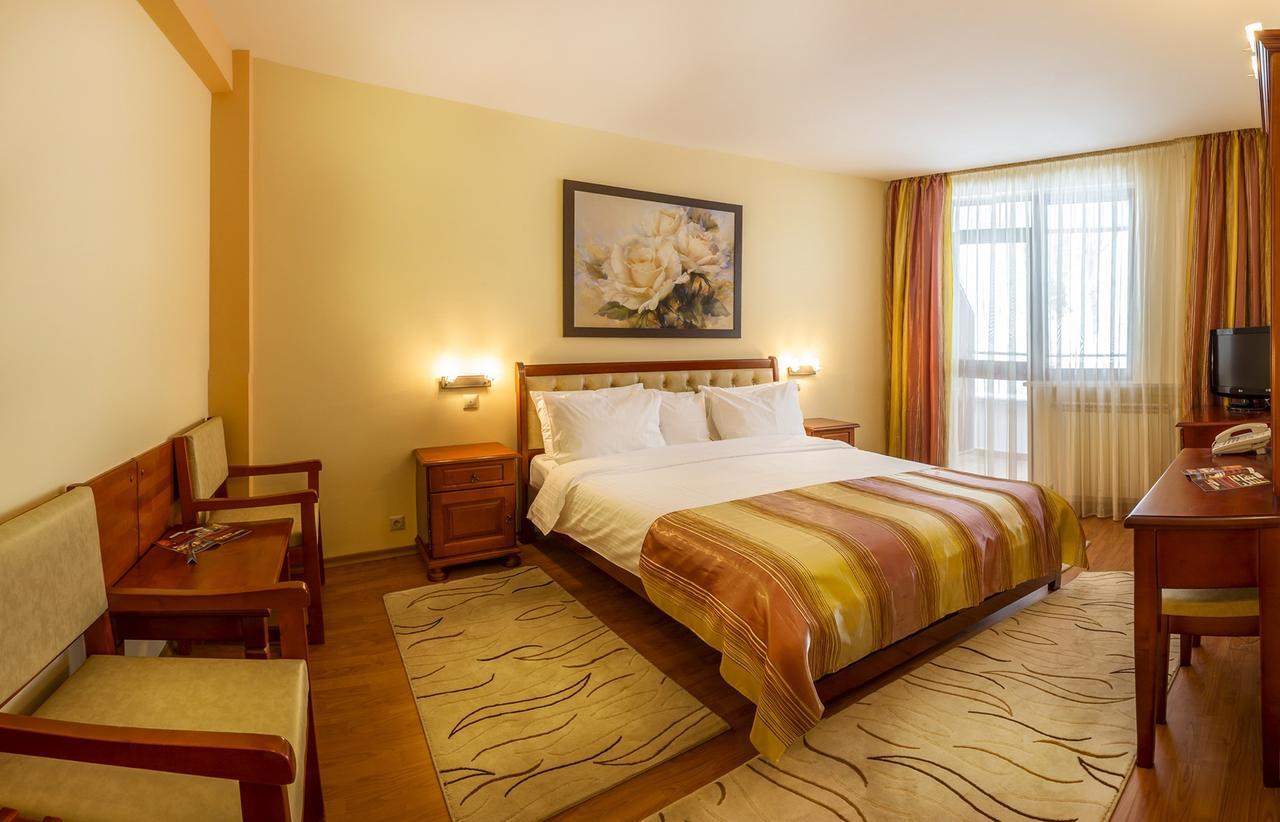 Hotel Nemira Slănic-Moldova Εξωτερικό φωτογραφία