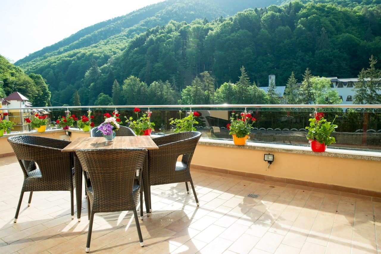 Hotel Nemira Slănic-Moldova Εξωτερικό φωτογραφία
